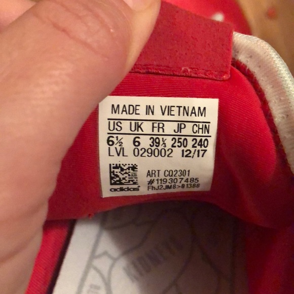 COPY - Pharrell Adidas Human Races - Picture 7 of 7